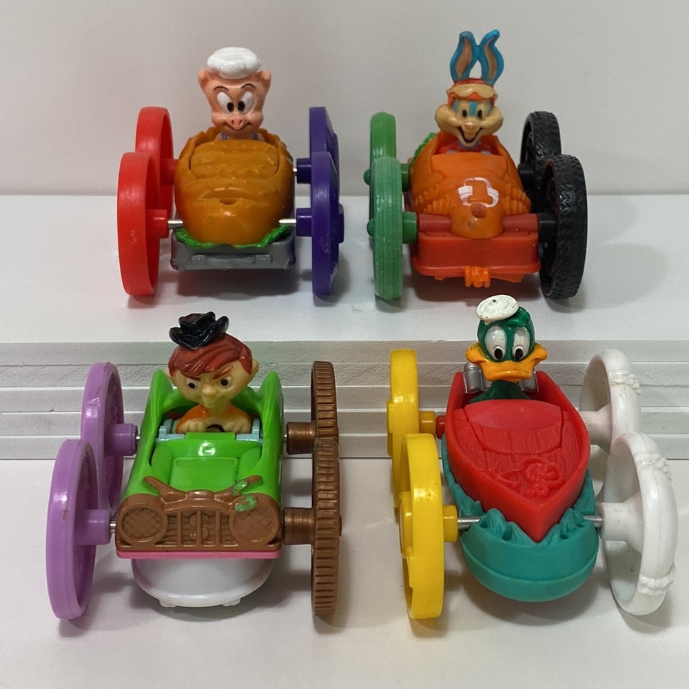 1990 TINY TOON ADVENTURES FLIP CAR - Picture 3 of 15